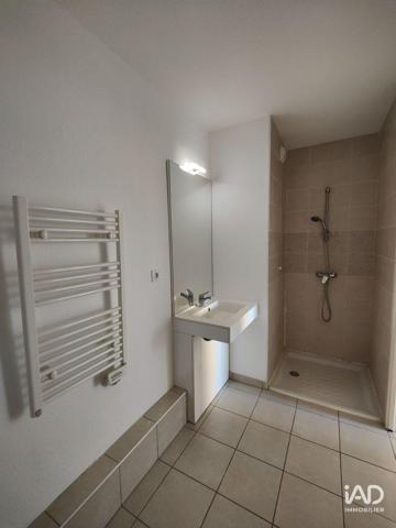 Location appartement 2 pièces 40 m² Marseille 3