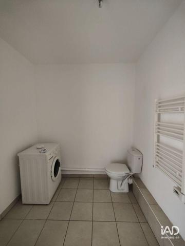 Location appartement 2 pièces 40 m² Marseille 3