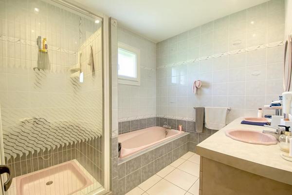 Vente Maison 6 pièces 142 m2 à Casseneuil