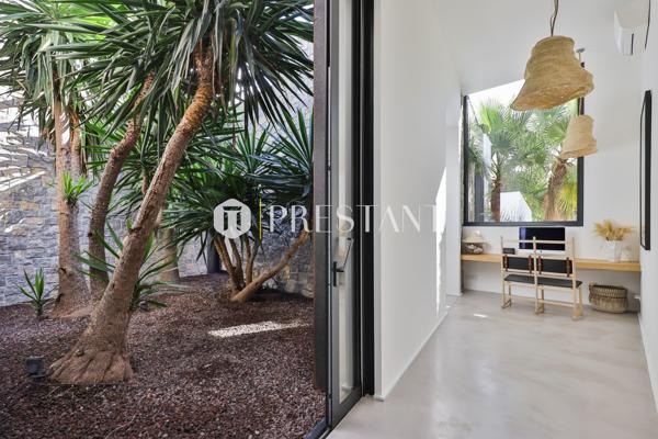 ETCHE KOSKENIA – Une villa d’exception en location saisonnière au coeur du village avec piscine et plage à pied – 8 personnes, GUETHARY
