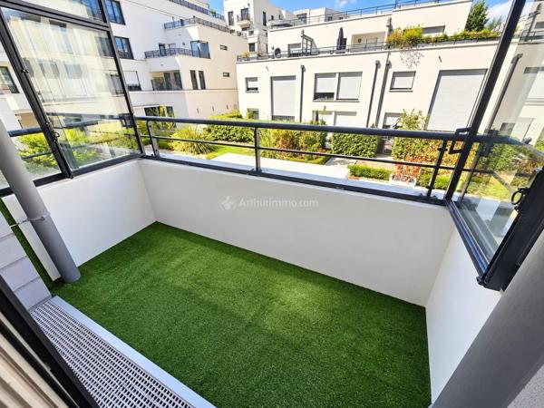 Vente                                                      Appartement
                        
                     2 pièces                      39 m2                     à Chessy
