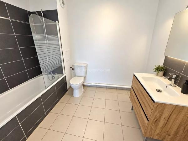 Vente                                                      Appartement
                        
                     2 pièces                      39 m2                     à Chessy
