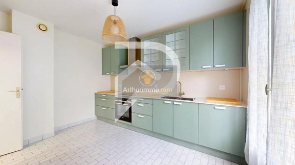 Vente                                                      Maison
                        
                     6 pièces                      121 m2                     à Fourqueux