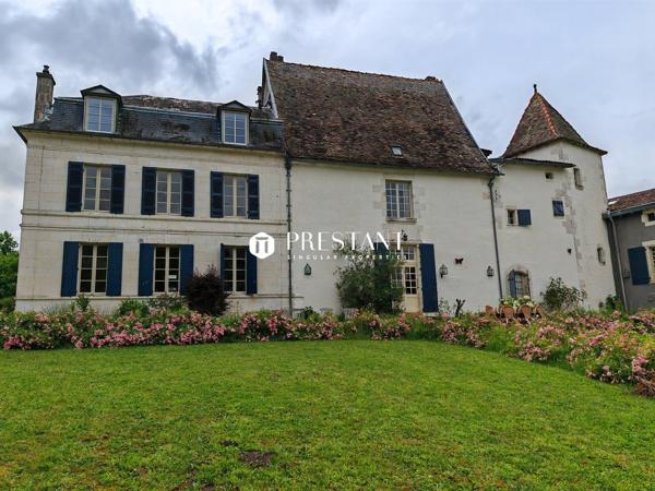 Manoir avec 3 gîtes au bord d’une rivière La Roche Chalais / Riberac, SAINT AULAYE