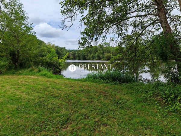 Manoir avec 3 gîtes au bord d’une rivière La Roche Chalais / Riberac, SAINT AULAYE