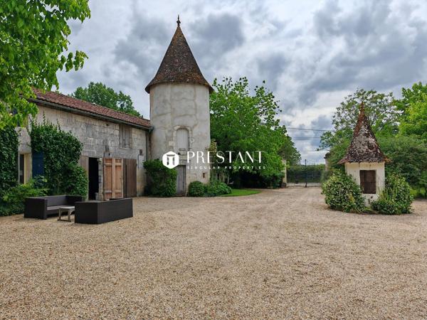 Manoir avec 3 gîtes au bord d’une rivière La Roche Chalais / Riberac, SAINT AULAYE