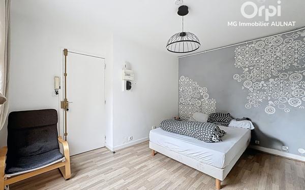 Immeuble à vendre    12 pièces •  Clermont-Ferrand