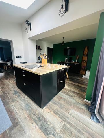 Maison 4 pièce(s) 2 chambre(s) 108 m²