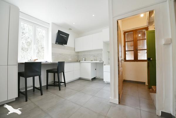 Maison 231 440 € Veuves 5 p 159 m² DPE D