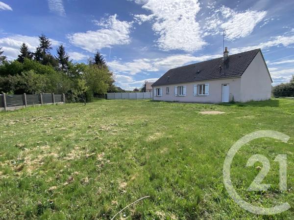 Maison à vendre  4 pièces - 90 m 2   LA GUERCHE SUR L AUBOIS  - 18
