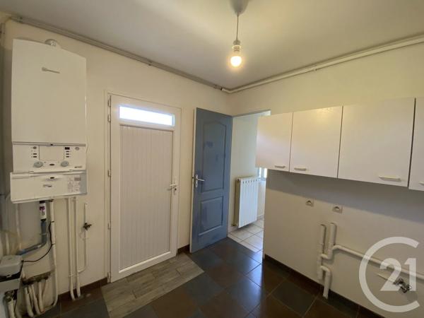 Maison à vendre  4 pièces - 90 m 2   LA GUERCHE SUR L AUBOIS  - 18