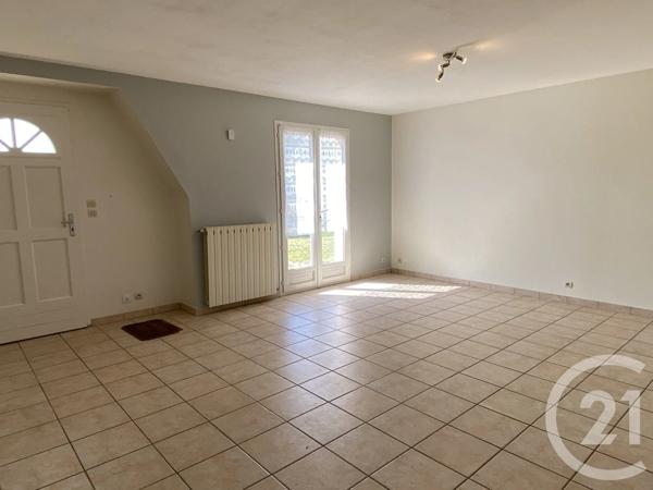 Maison à vendre  4 pièces - 90 m 2   LA GUERCHE SUR L AUBOIS  - 18