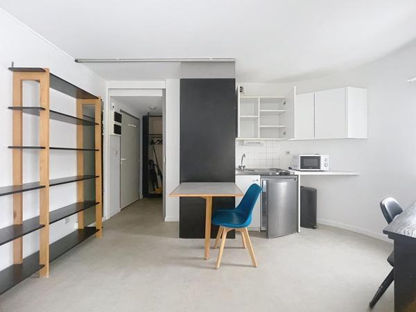 Lumineux Studio meublé à Saint-Félix