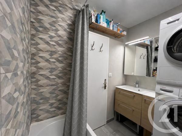 Appartement F3 à vendre  3 pièces - 69,53 m 2   ST MAUR DES FOSSES  - 94