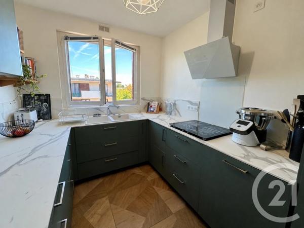 Appartement F3 à vendre  3 pièces - 69,53 m 2   ST MAUR DES FOSSES  - 94