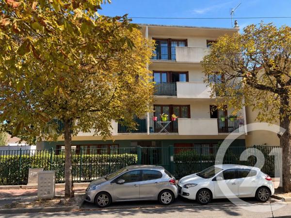 Appartement F3 à vendre  3 pièces - 69,53 m 2   ST MAUR DES FOSSES  - 94