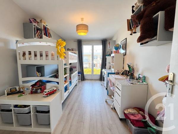 Appartement F3 à vendre  3 pièces - 69,53 m 2   ST MAUR DES FOSSES  - 94