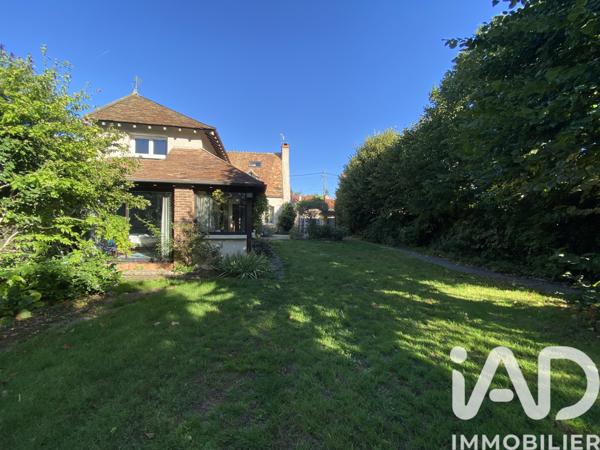 Maison à vendre 7 pièces 186 m² Saint-Fargeau-Ponthierry