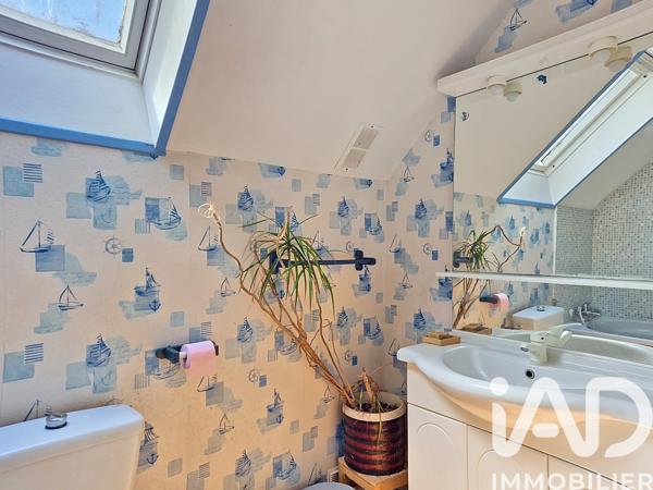 Maison à vendre 6 pièces 132 m² Le Mesnil-Saint-Denis