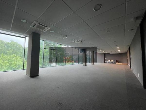 Bureau de 277 m² à vendre à Bordeaux Lac - Bruges