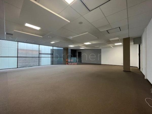 Bureau de 277 m² à vendre à Bordeaux Lac - Bruges