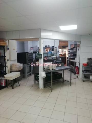 Commerce à vendre 4 pièces de 120 m²