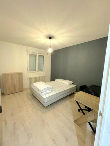 Appartement situé dans un quartier calme proche shop Park.