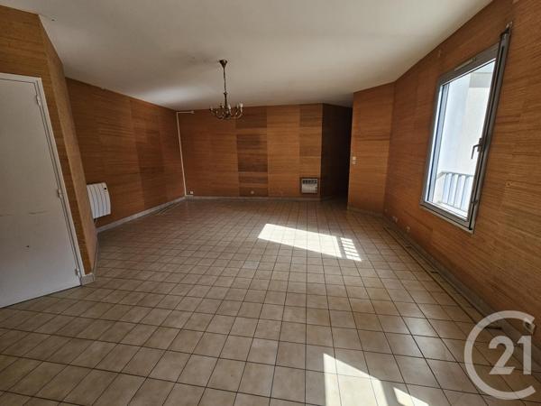 Appartement F3 à vendre  3 pièces - 86 m2 CHATELLERAULT - 86