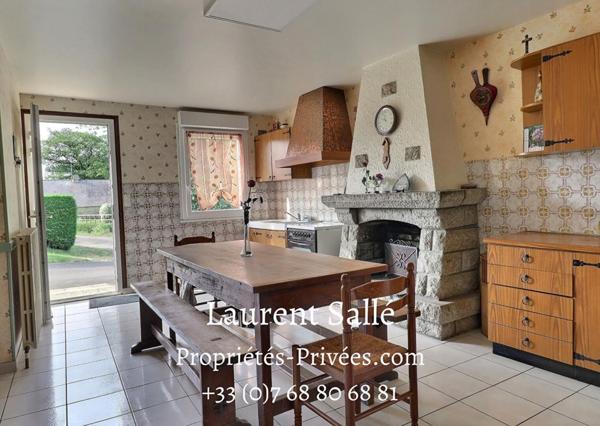 MAISON DE PLAIN-PIED A LA CAMPAGNE : 6 pièce(s) 115 m²