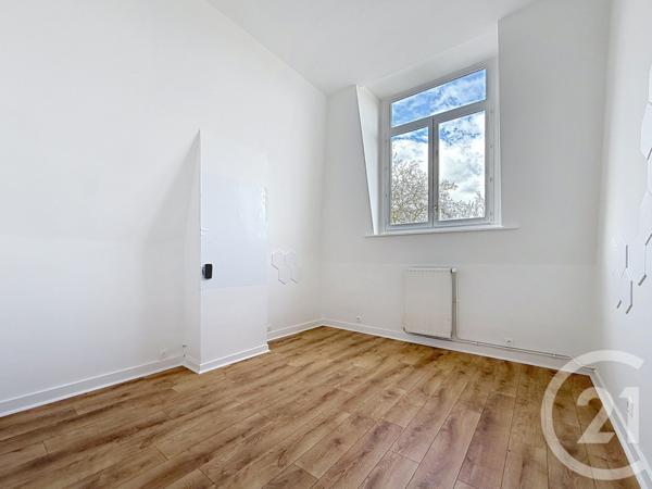 Maison à vendre  14 pièces - 233 m2 MOUVAUX - 59