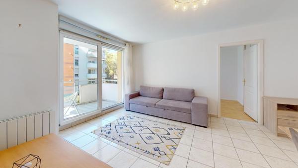 Mulhouse Nouveau Bassin – Appartement T2 de avec balcon, ascenseur et cave