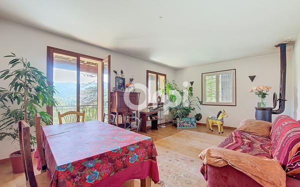 Maison à vendre    4 pièces •  Tourrette-Levens