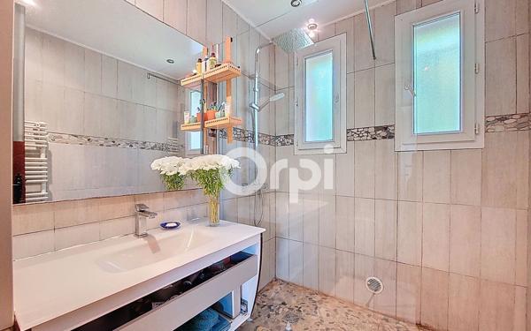 Maison à vendre    4 pièces •  Tourrette-Levens