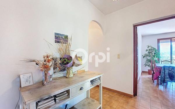 Maison à vendre    4 pièces •  Tourrette-Levens