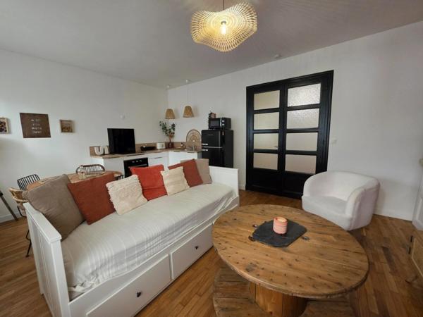 Appartement à vendre T2 Rénové à neuf en rez-de-chaussée - 42,73 m² - VICHY (03200) - 110 000 €