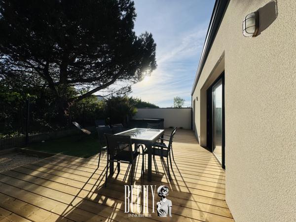 Maison 4 pièce(s) 3 chambre(s) 97 m²