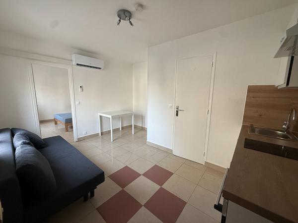 Appartement Aubervilliers 2 pièce(s) 26.20 m2