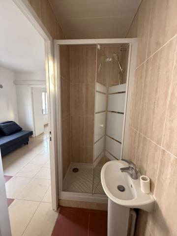 Appartement Aubervilliers 2 pièce(s) 26.20 m2