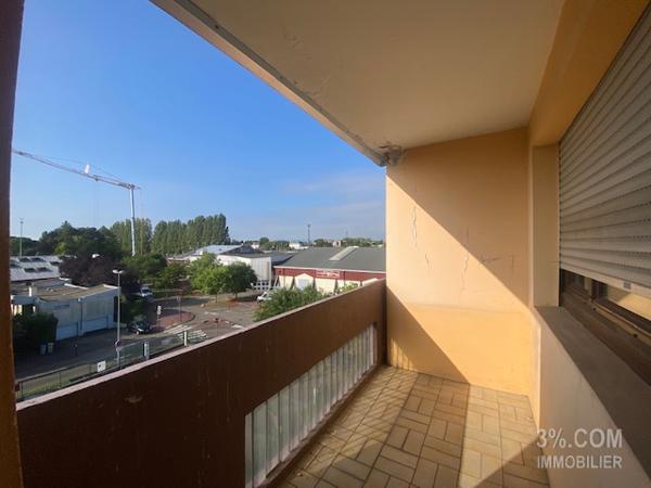 3%.COM F3 avec balcon- cave et parking  Bischheim (67800)