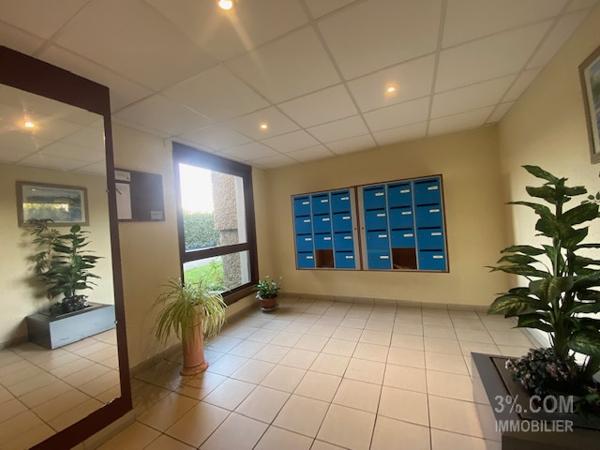 3%.COM F3 avec balcon- cave et parking  Bischheim (67800)