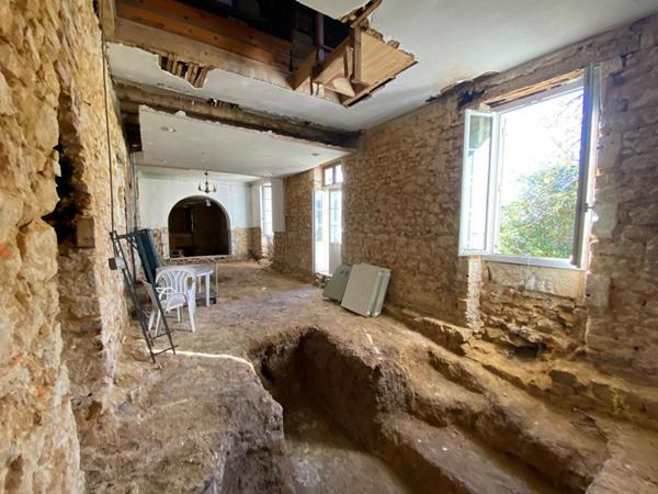 Maison de caractère en pierre avec jardin et dépendances, Sarlat-la-Canéda (24200)
