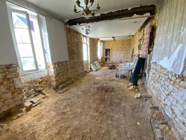 Maison de caractère en pierre avec jardin et dépendances, Sarlat-la-Canéda (24200)