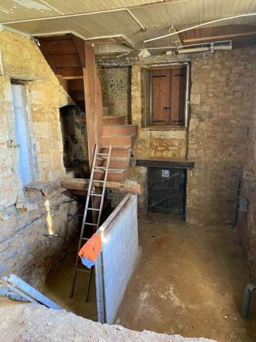 Maison de caractère en pierre avec jardin et dépendances, Sarlat-la-Canéda (24200)