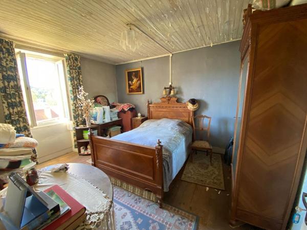 Maison de caractère en pierre avec jardin et dépendances, Sarlat-la-Canéda (24200)