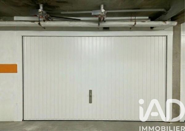 Parking à vendre 25 m² Paris 10