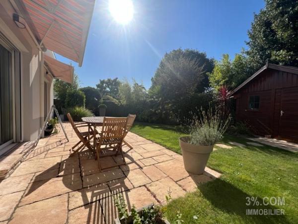 BOURG DE SAINTE-LUCE-SUR-LOIRE MAISON DE 128M² AVEC JARDIN Sainte-Luce-sur-Loire (44980)