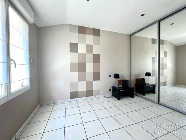 BOURG DE SAINTE-LUCE-SUR-LOIRE MAISON DE 128M² AVEC JARDIN Sainte-Luce-sur-Loire (44980)