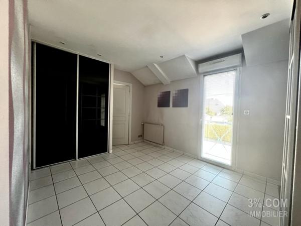 BOURG DE SAINTE-LUCE-SUR-LOIRE MAISON DE 128M² AVEC JARDIN Sainte-Luce-sur-Loire (44980)