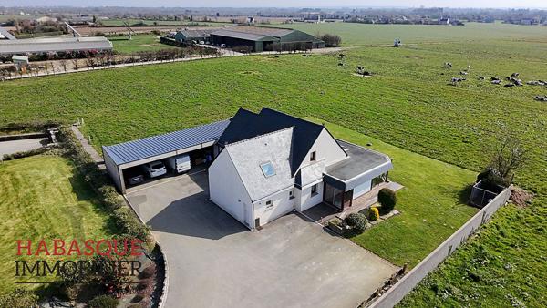 Maison Plouneventer 8 pièce(s) 175.4 m2 , Plouneventer