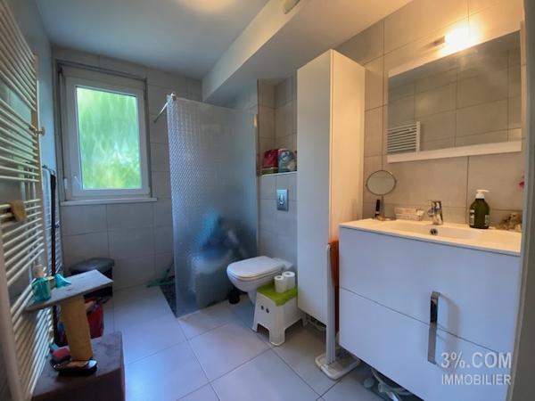 3%.COM -F2 rez de jardin loué pour investisseur Niederhausbergen (67207)